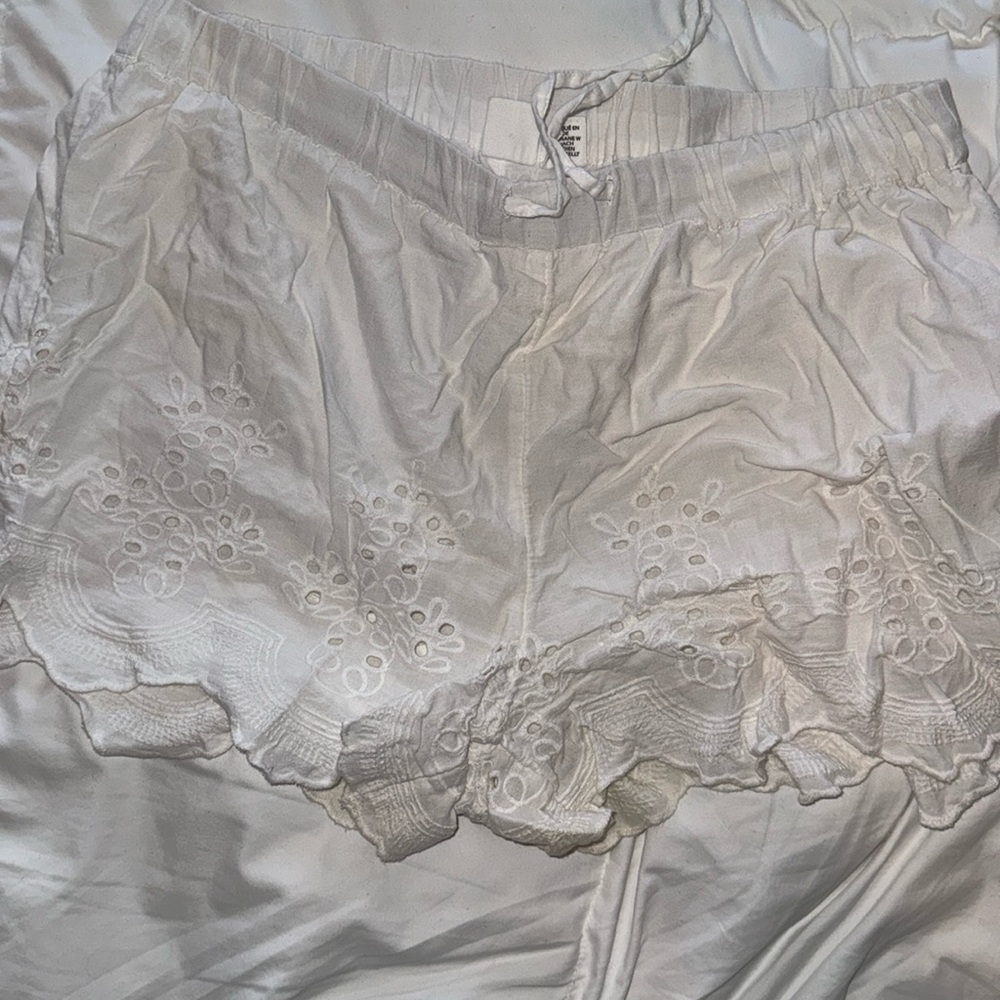Linen shorts